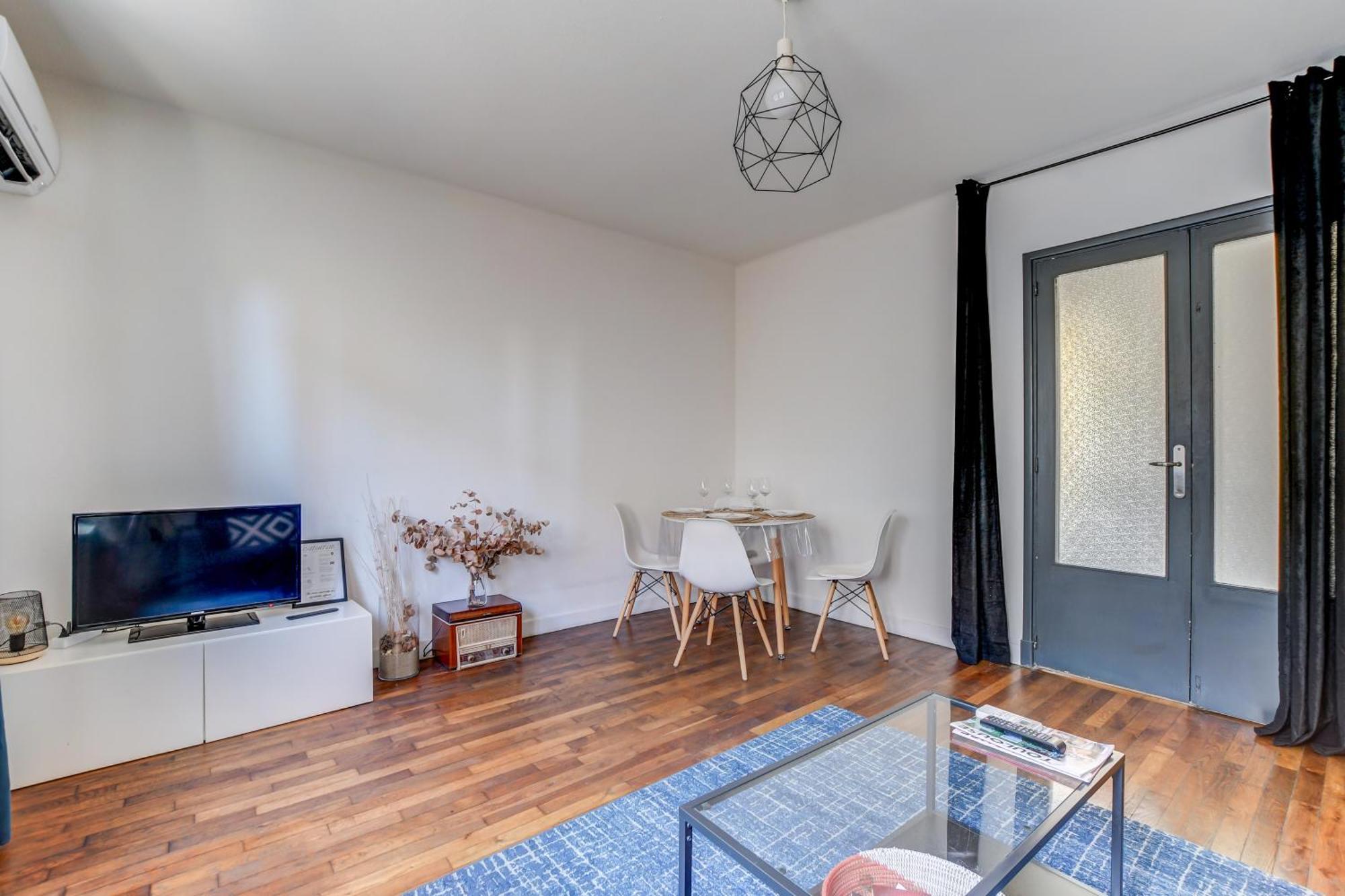 La Maison Bleue 65 M2 , Coeur Des Minimes A トゥールーズ エクステリア 写真