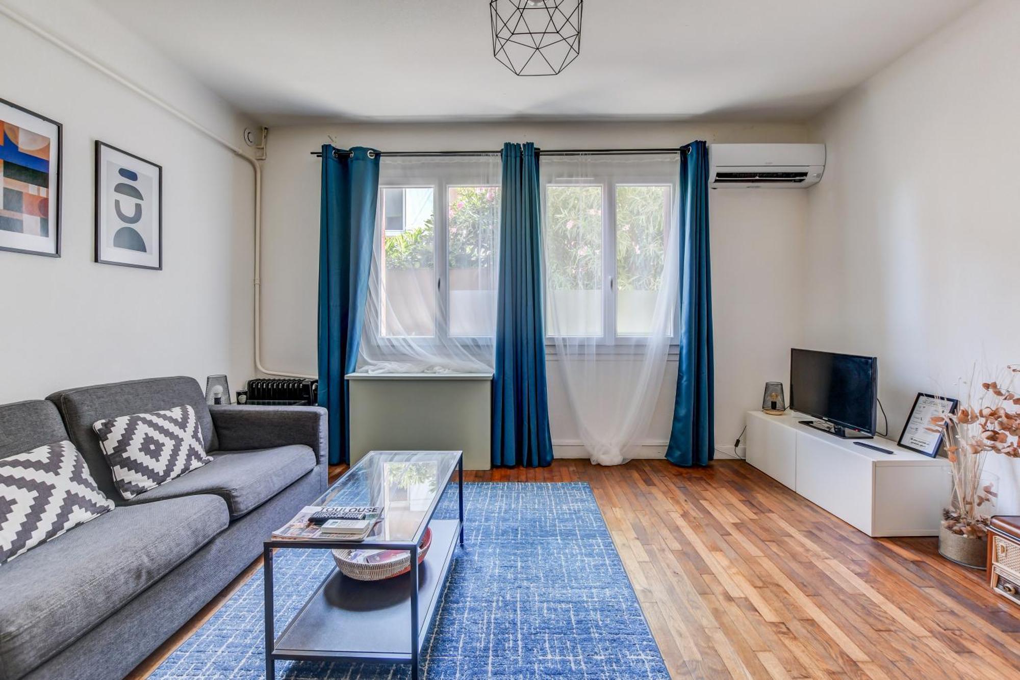 La Maison Bleue 65 M2 , Coeur Des Minimes A トゥールーズ エクステリア 写真